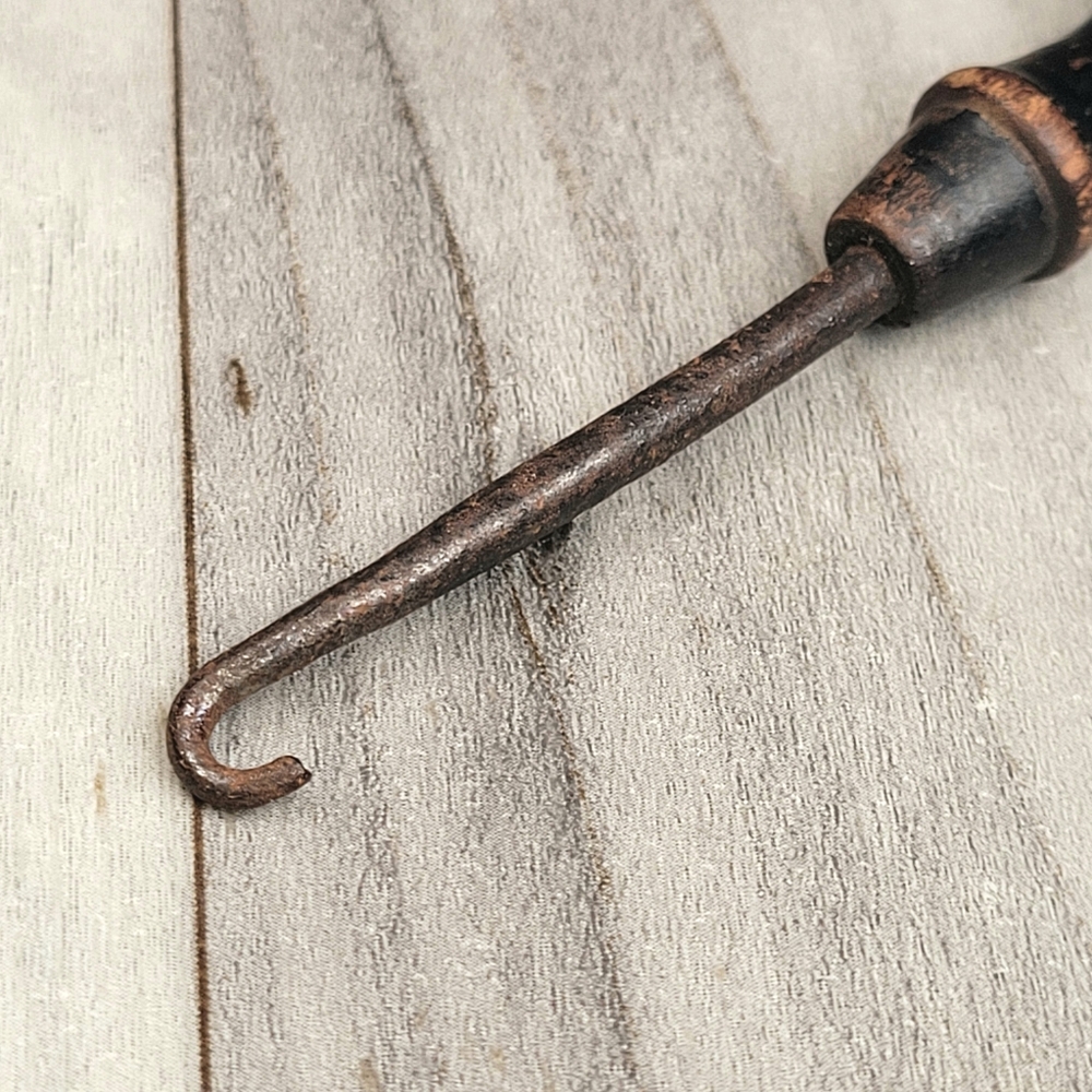 Advertising Button Hook Geo. W. Kies & Co. Shoes Norwick, Conn. Plus Wooden Hook - Picture 7 of 10